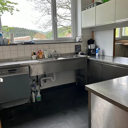 Schoolhouse Buerchau *