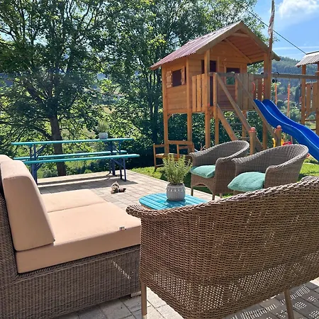 Schoolhouse Buerchau * Kleines Wiesental